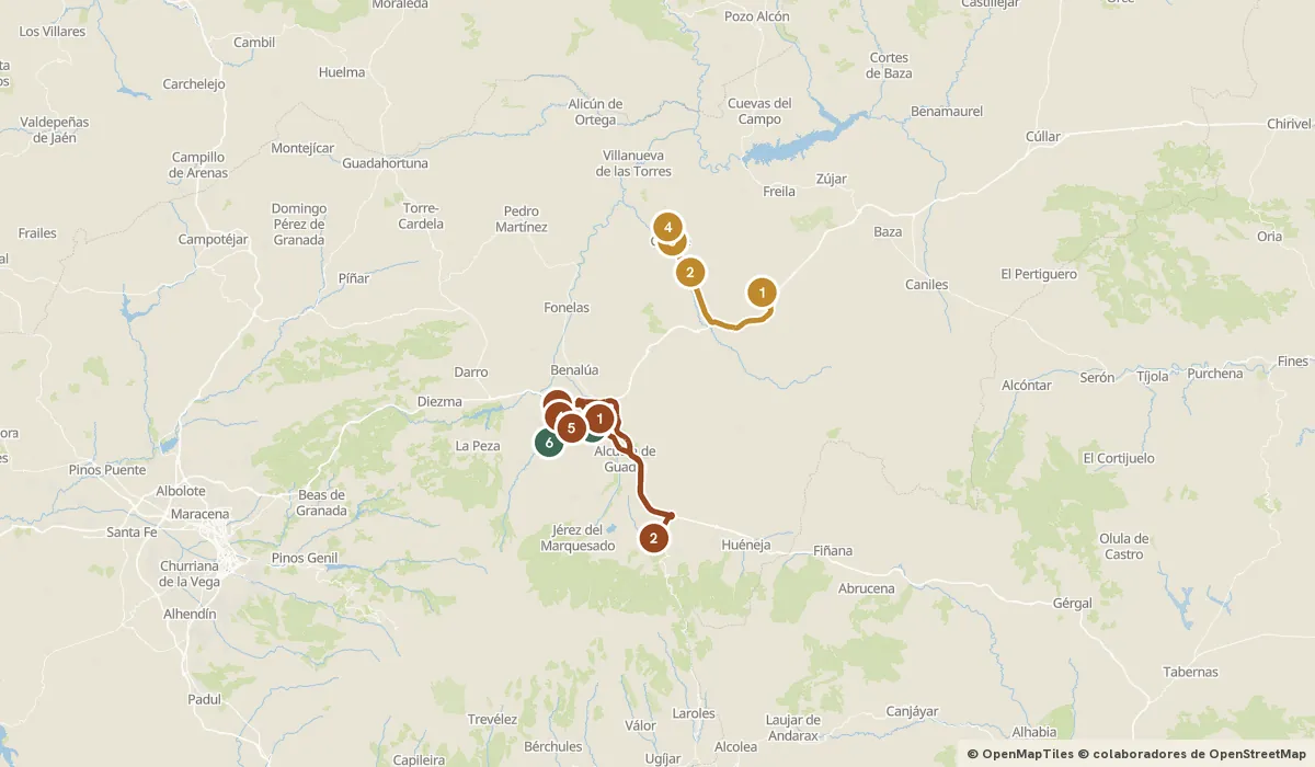Mapa del viaje Guadix: casas cueva, badlands y un castillo renacentista: 16 paradas y el recorrido de cada día