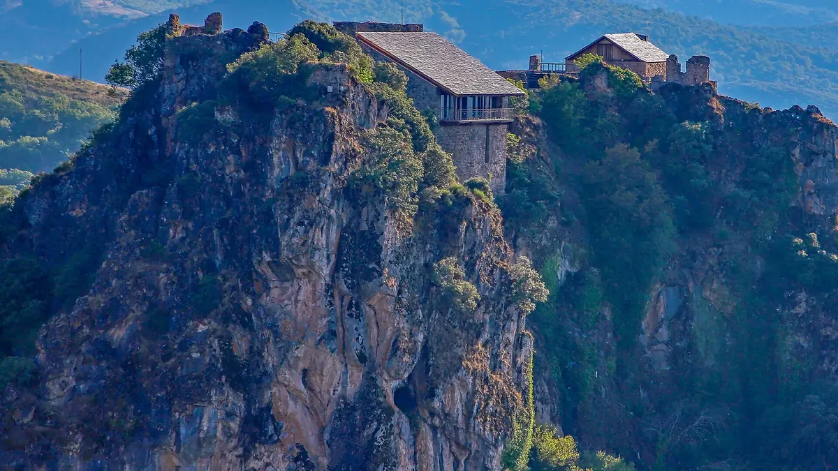 Castillo de Cornatel