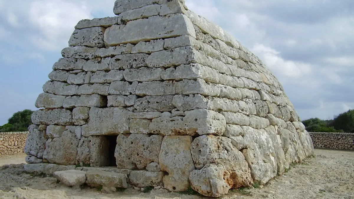 Naveta des Tudons