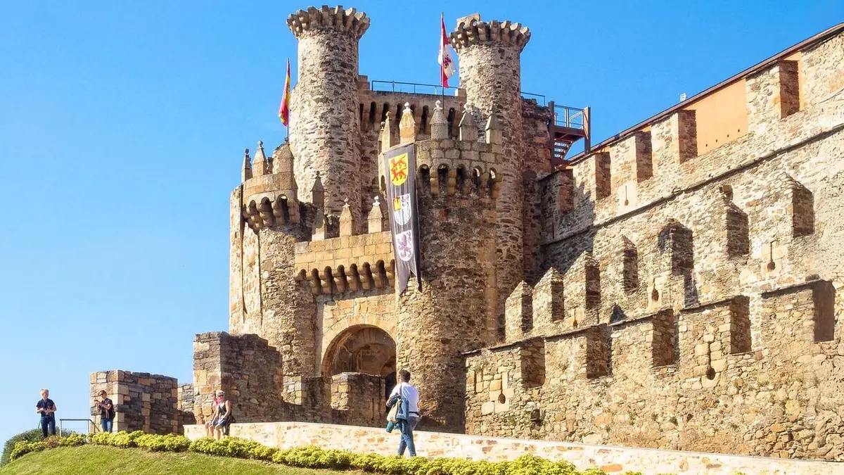 Castillo de los Templarios / Castillo de Ponferrada