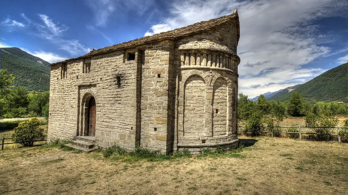 Ermita de San Juan de Busa (ruta de las Iglesias de Serrablo)
