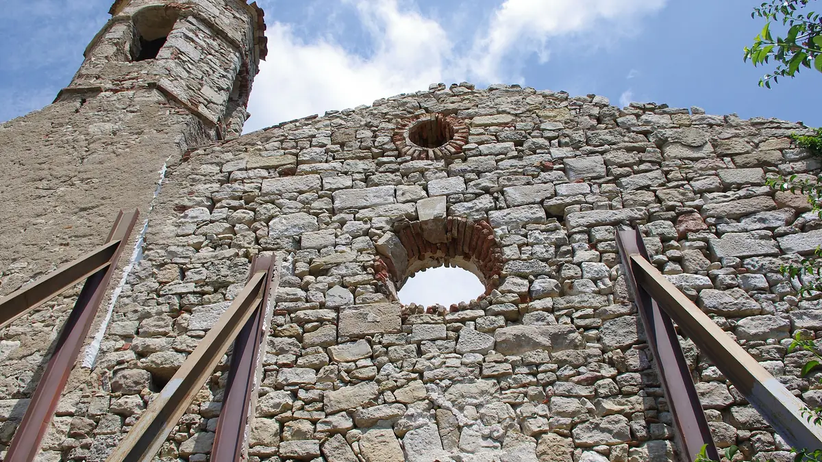 Antiguo refugio de la Mussara
