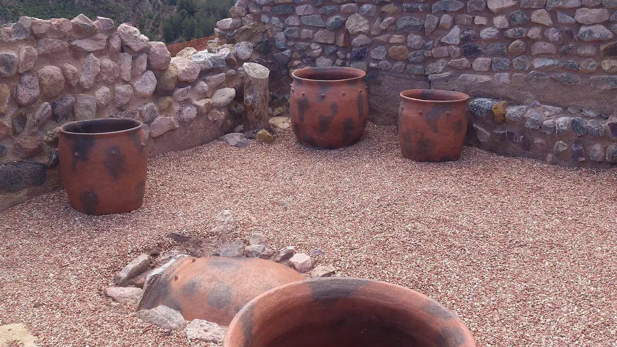 Yacimiento Arqueológico de La Bastida