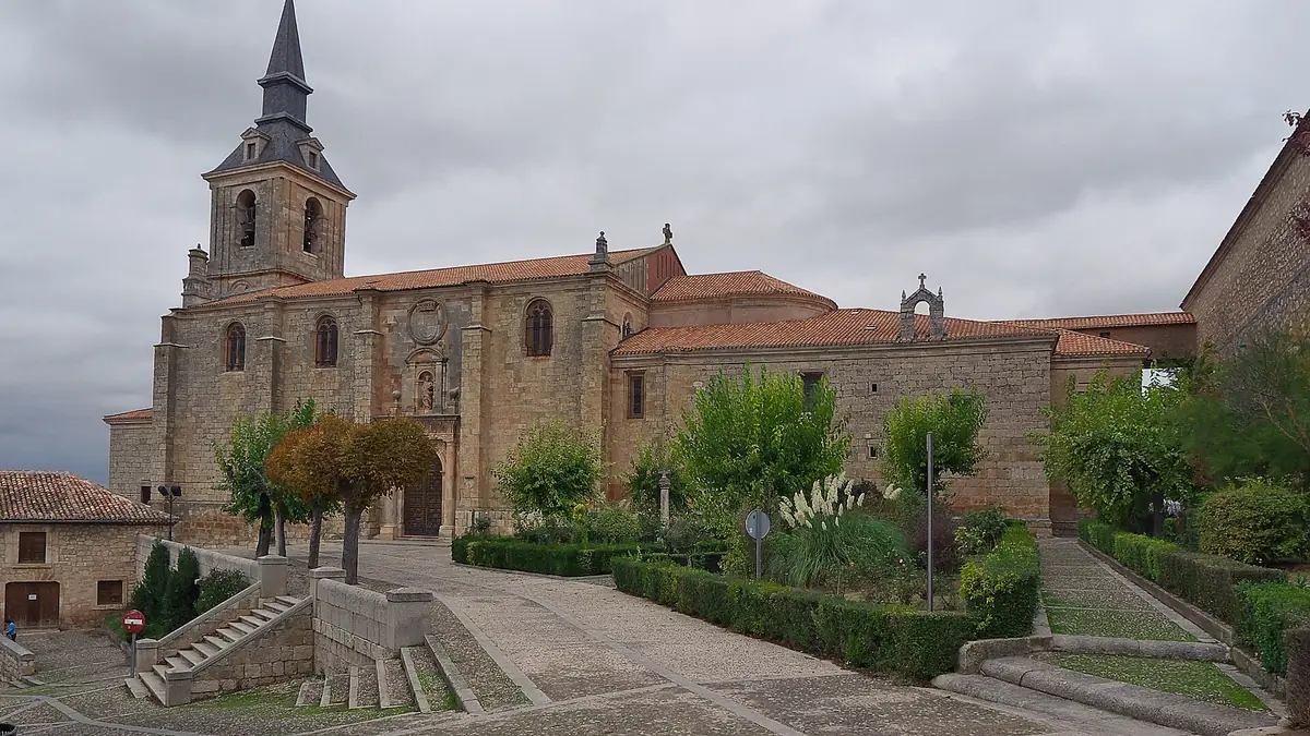 Iglesia Colegial de San Pedro Apóstol